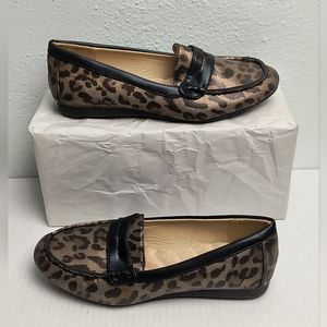 Loafers Shoes Animal Print Design Size 7 Casual Driving Cushion Walk